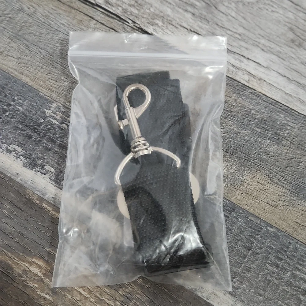 Universal Adjustable Pet Dog Safety Belt - Car Seatbelt Travel Tether - Picture 3 of 6